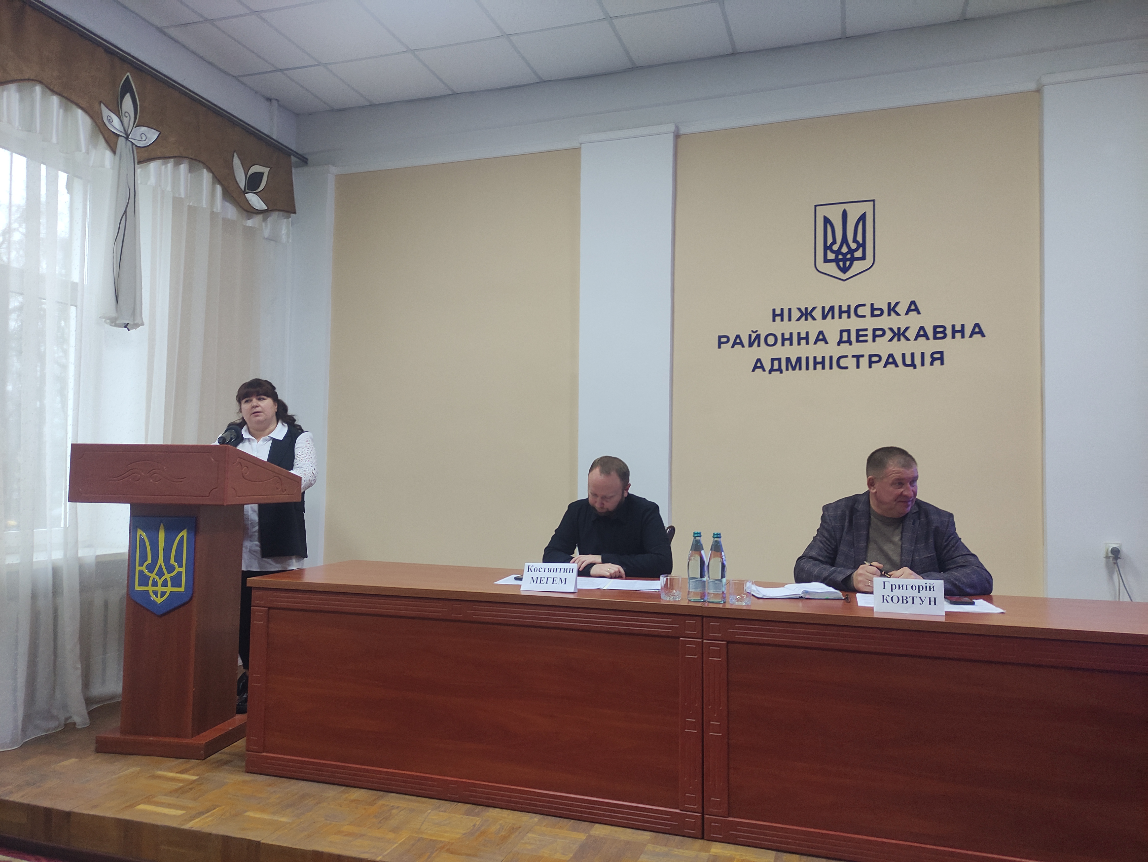 «Діалоги влади і бізнесу» в Ніжинській РВА за участі в. о. начальника Головного управління ДПС у Чернігівській області Тетяни Рубан. Фото № 1/0