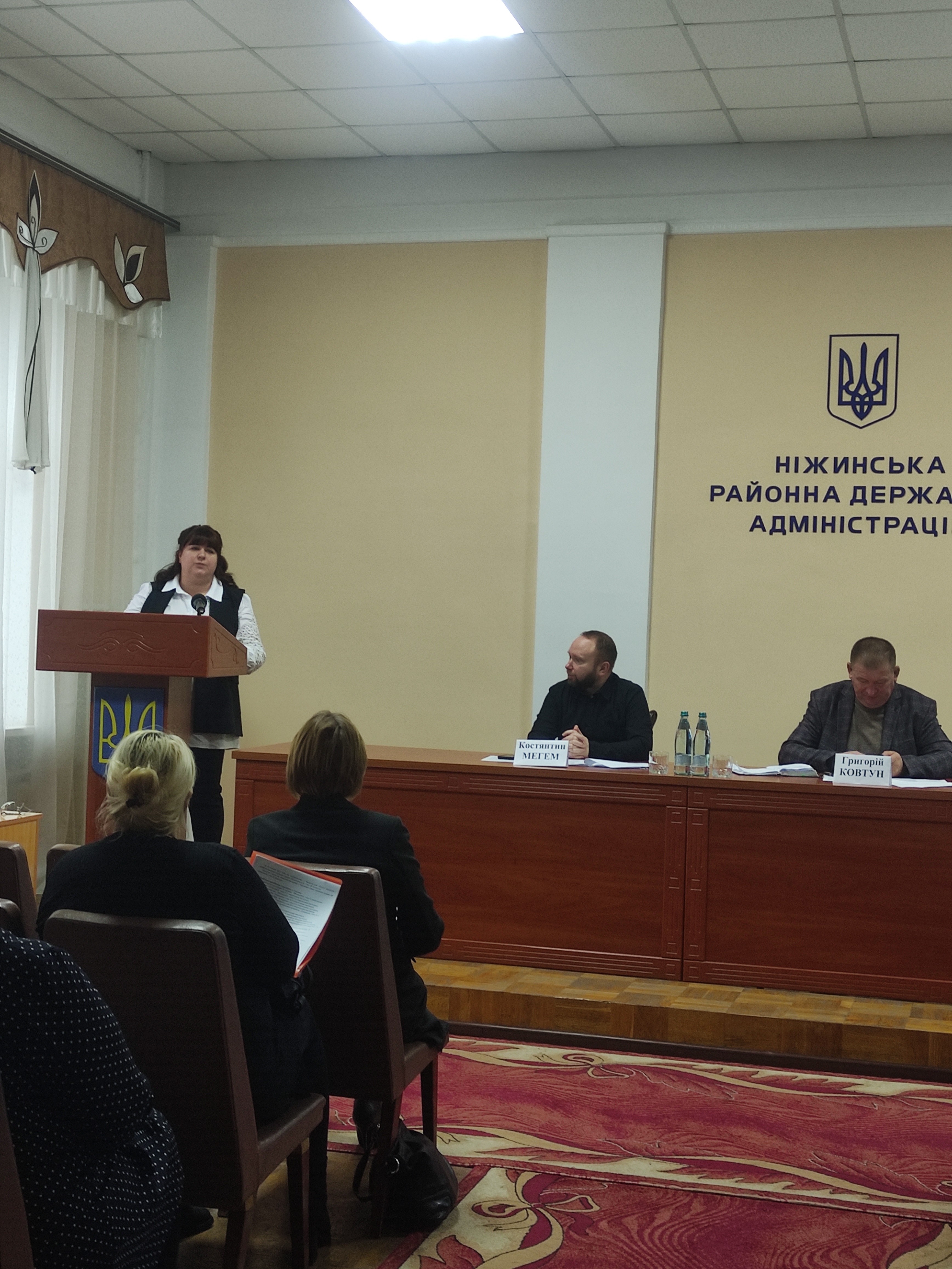 «Діалоги влади і бізнесу» в Ніжинській РВА за участі в. о. начальника Головного управління ДПС у Чернігівській області Тетяни Рубан. Фото № 5/4