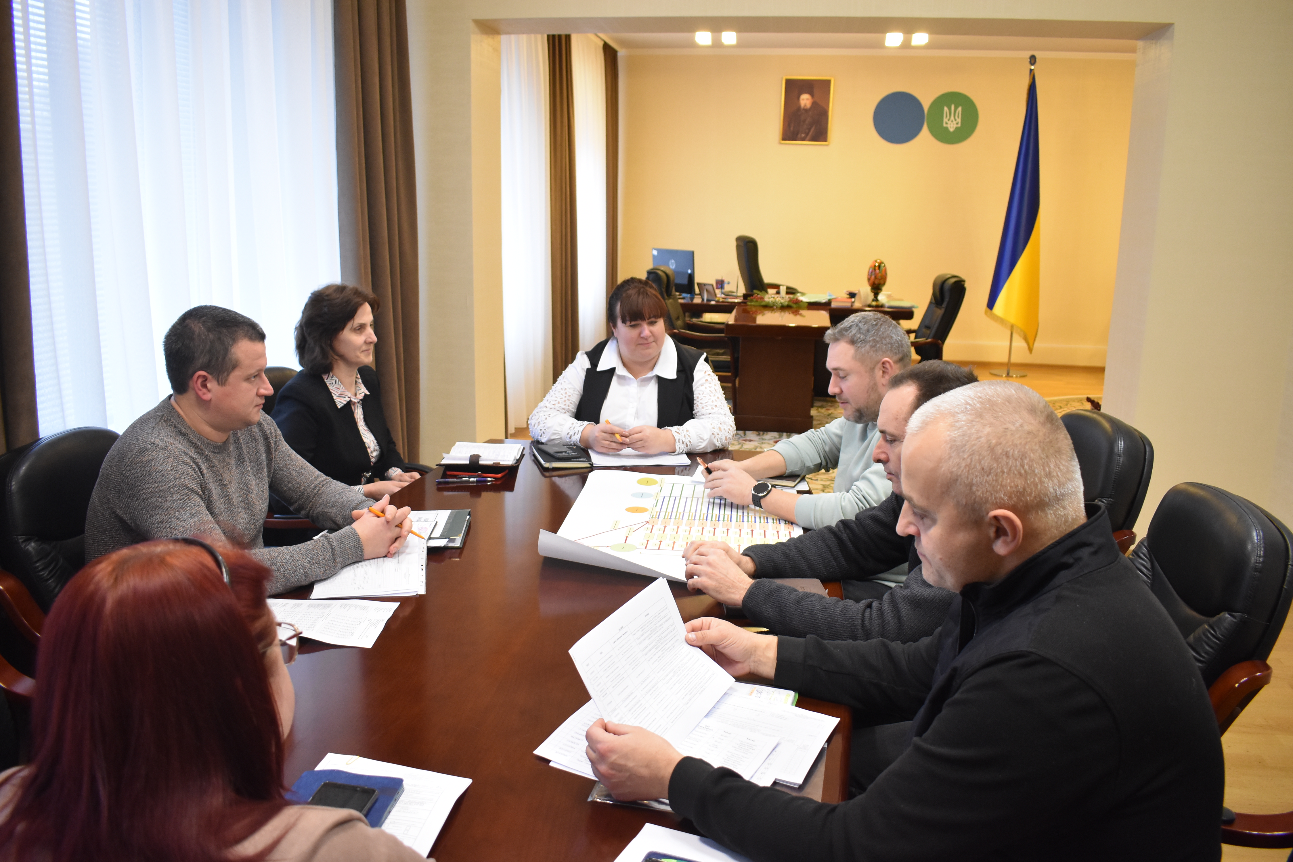 Проведено зкстріч щодо ризиків ухилення від оподаткування у сфері фуд-ритейлу через інструменти «дроблення»  бізнесу з використанням ФОП. Фото № 2/1