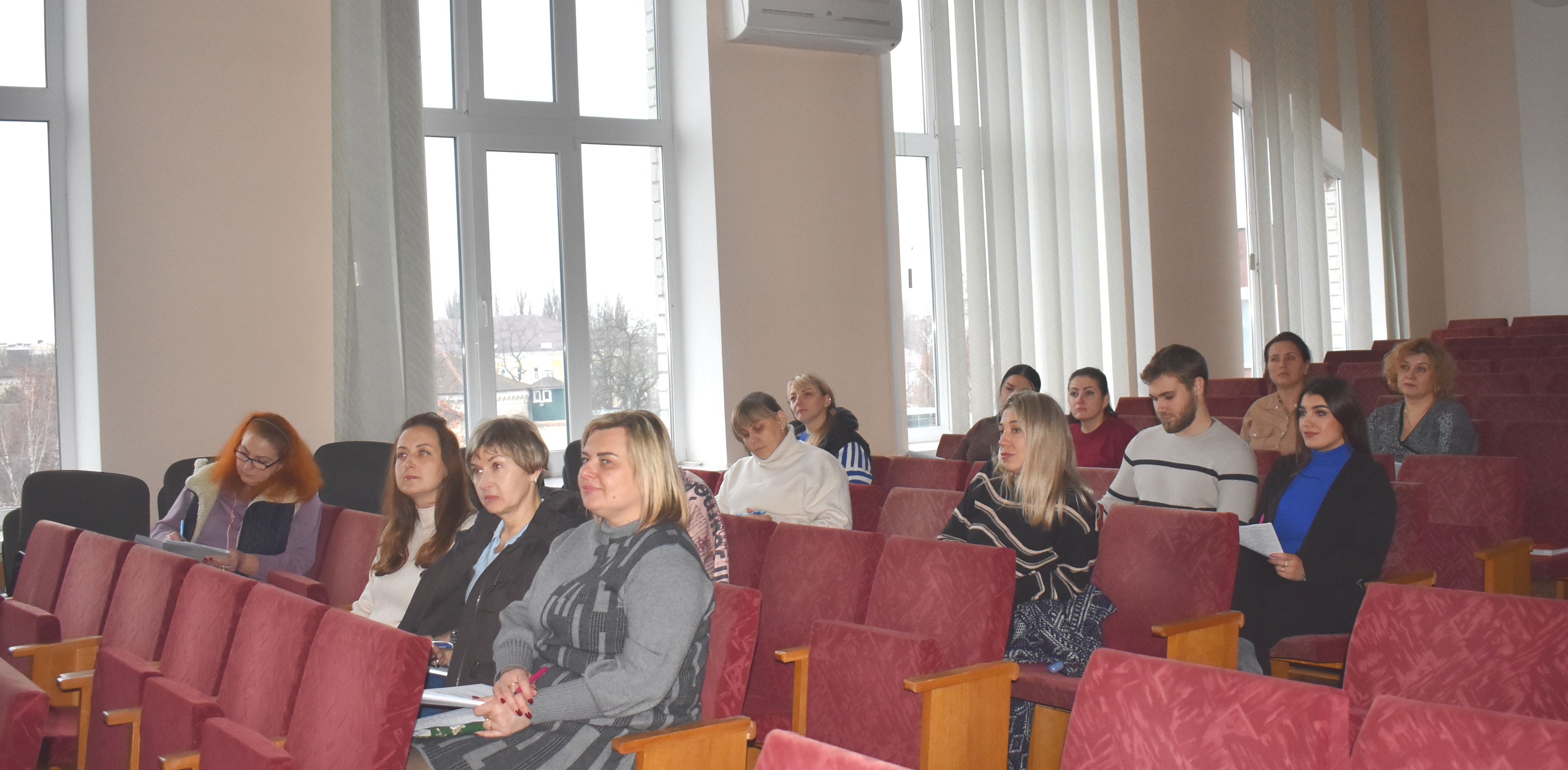 Проведено тренінги для державних службовців . Фото № 4/3