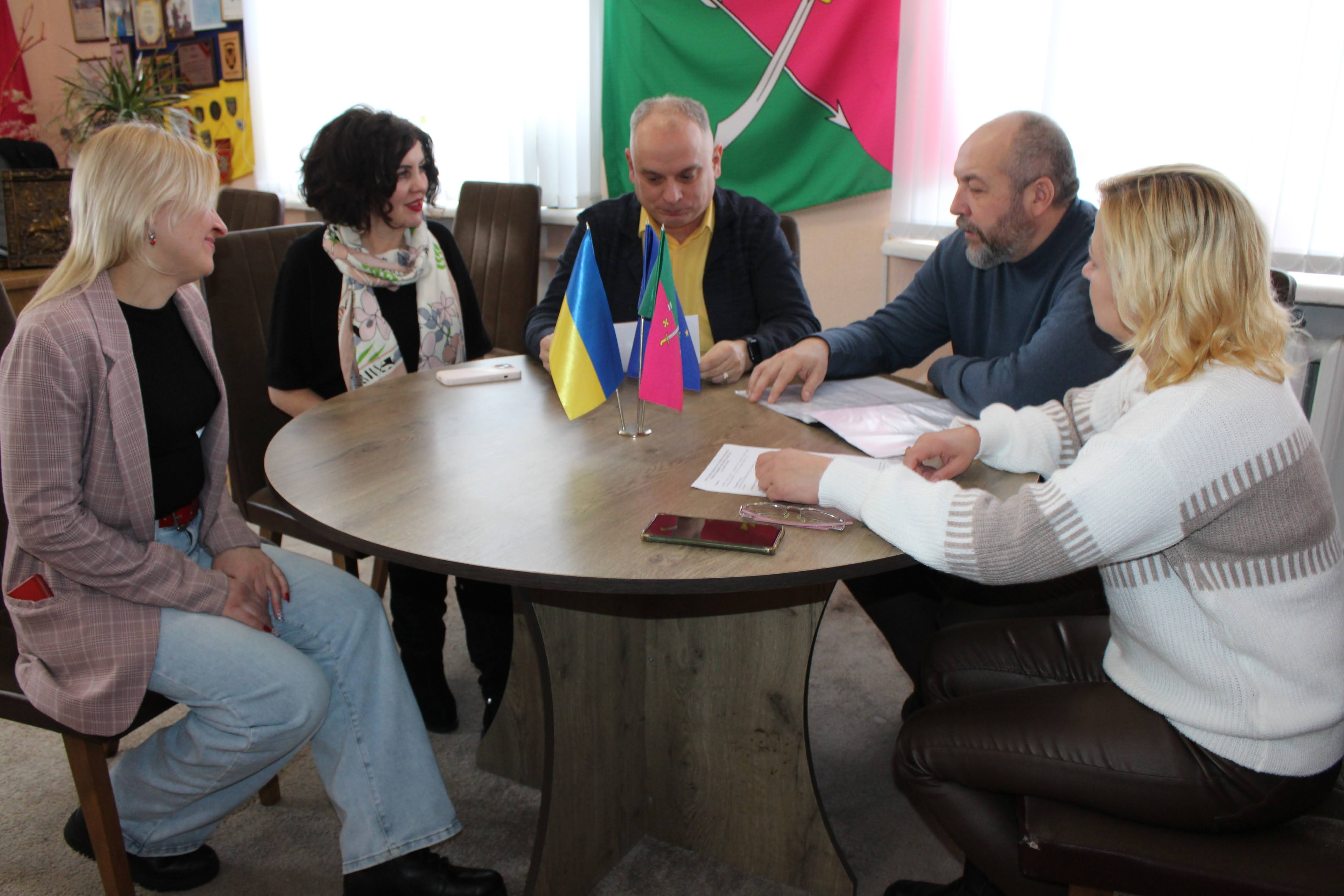 Робоча зустріч у Менській громаді. Фото № 2/1