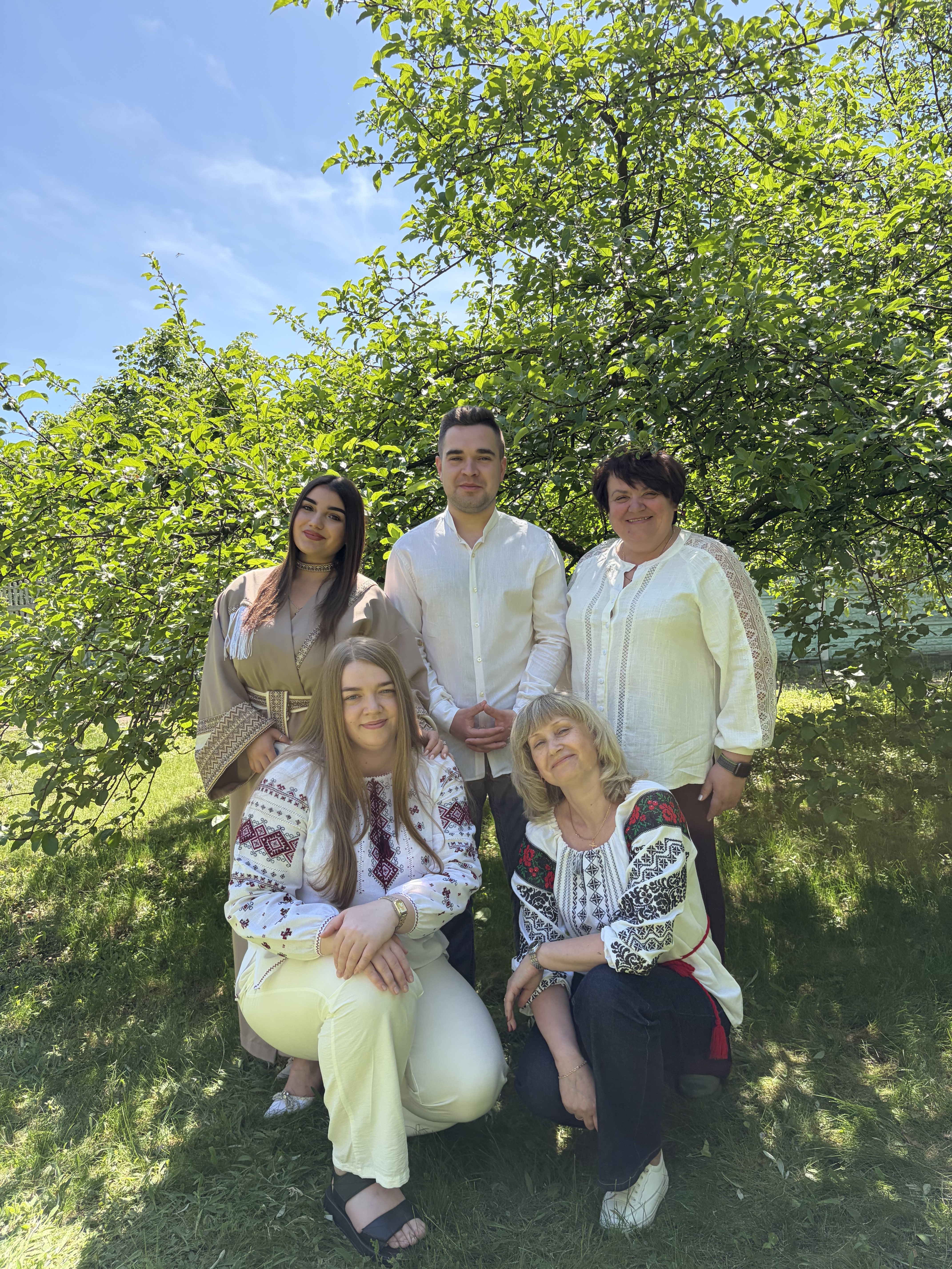 З Днем вишиванки вітає колектив Головного управління ДПС у Чернігівській області!. Фото № 8/7