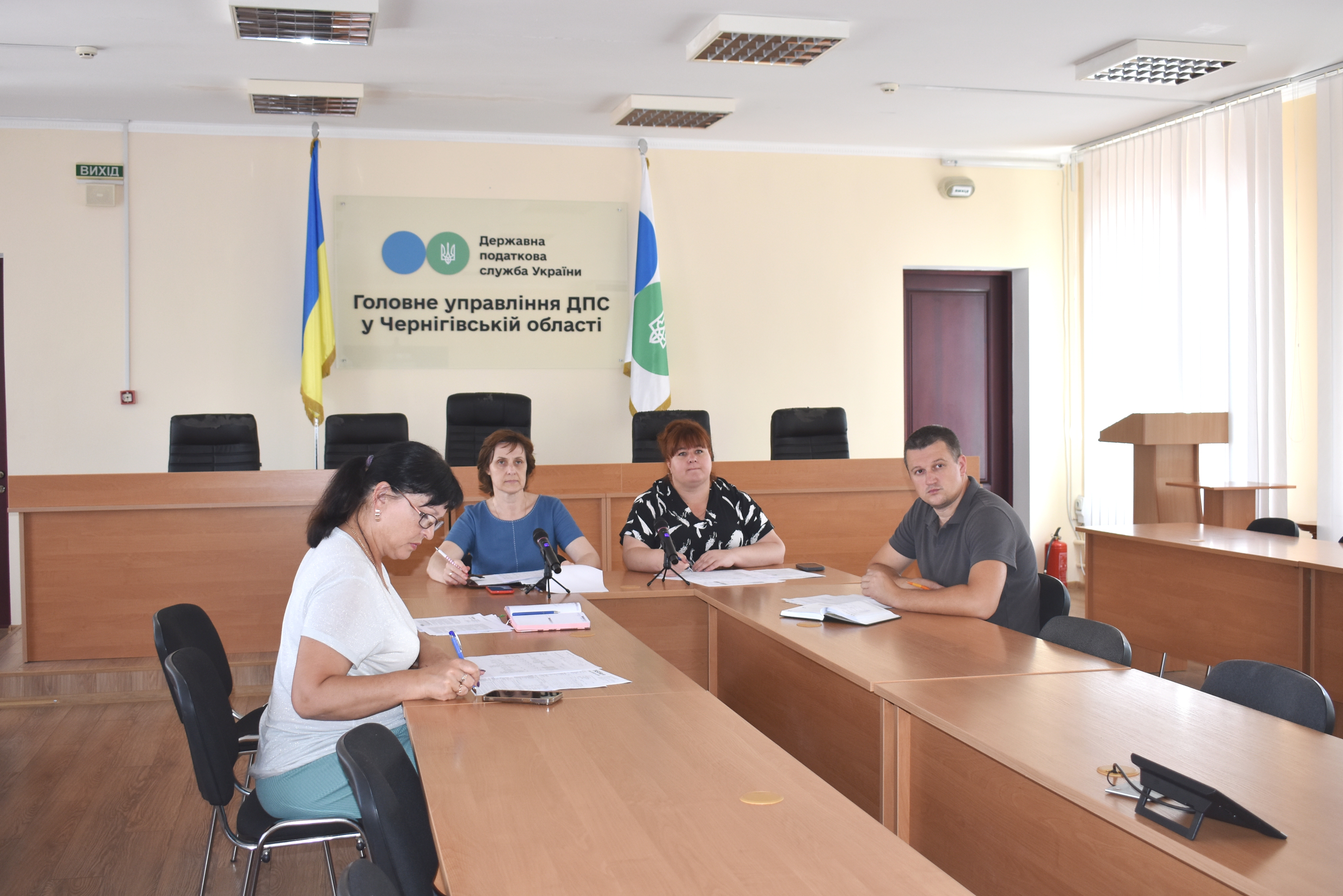 Спілкуємось з бізнесом з питань податкової ефективності. Фото № 1/0