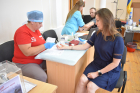 Крапля крові рятує життя: у переддень професійного свята податківці Чернігівщини долучились до донорства . Фото № 26/25