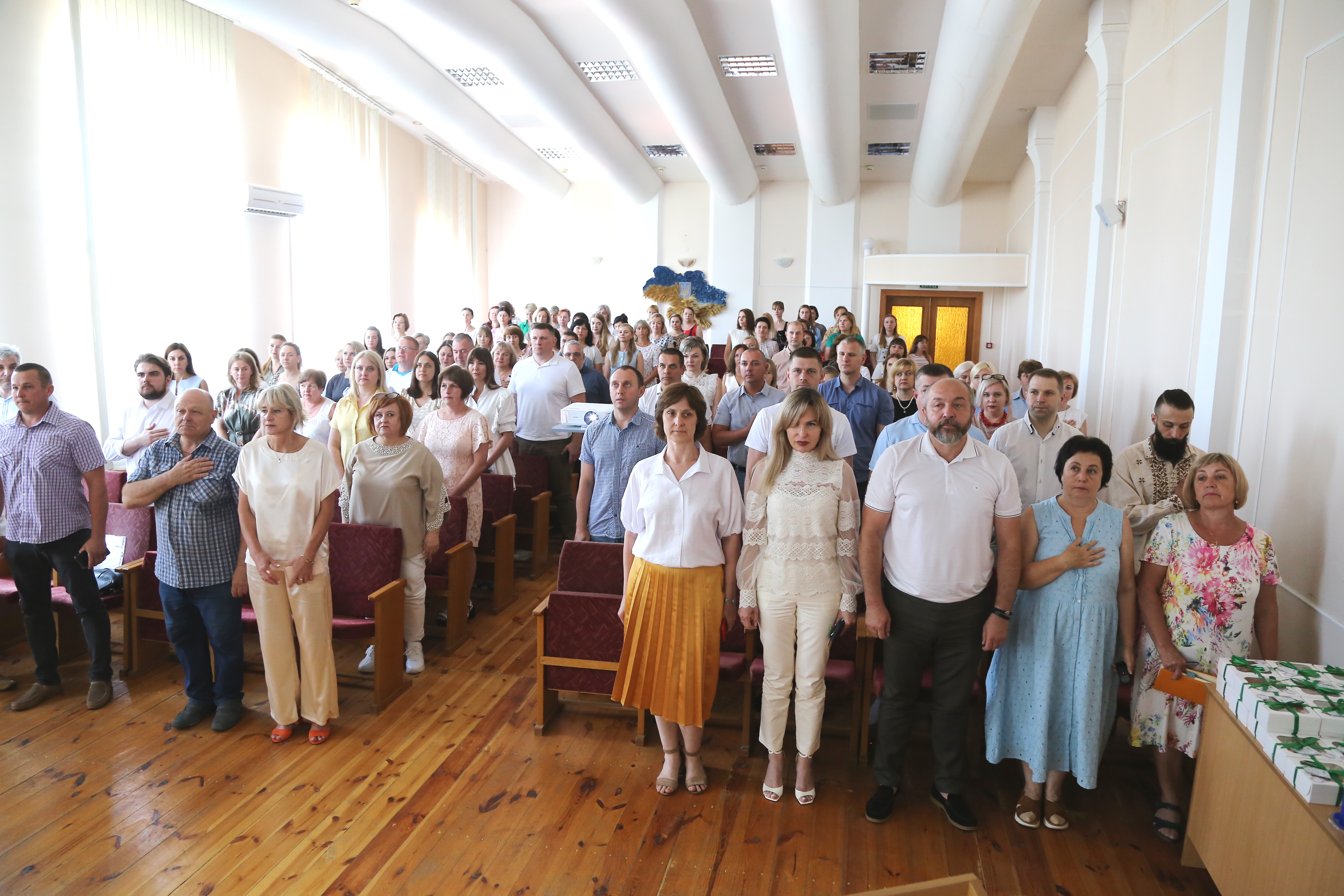 Працівники Головного управління ДПС у Чернігівській області отримали відзнаки з нагоди професійного свята . Фото № 4/3