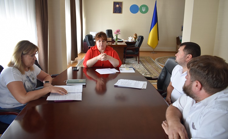 В. о. начальника Головного управління ДПС у Чернігівській області Тетяна Рубан провела зустріч із представниками бізнес-спільноти Чернігівщини . Фото № 1/0