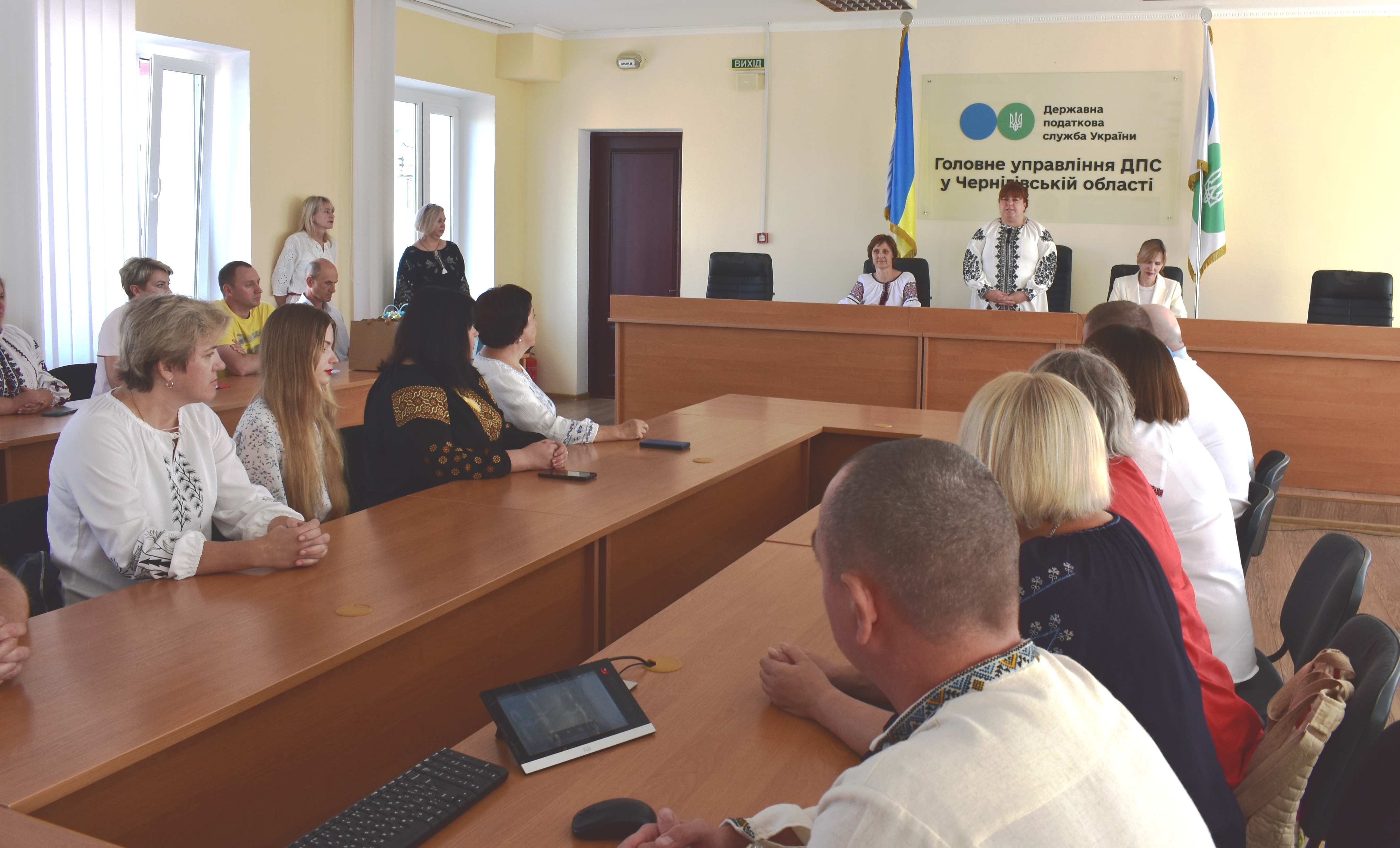 Привітали податківців з нагоди Дня Незалежності України. Фото № 11/10
