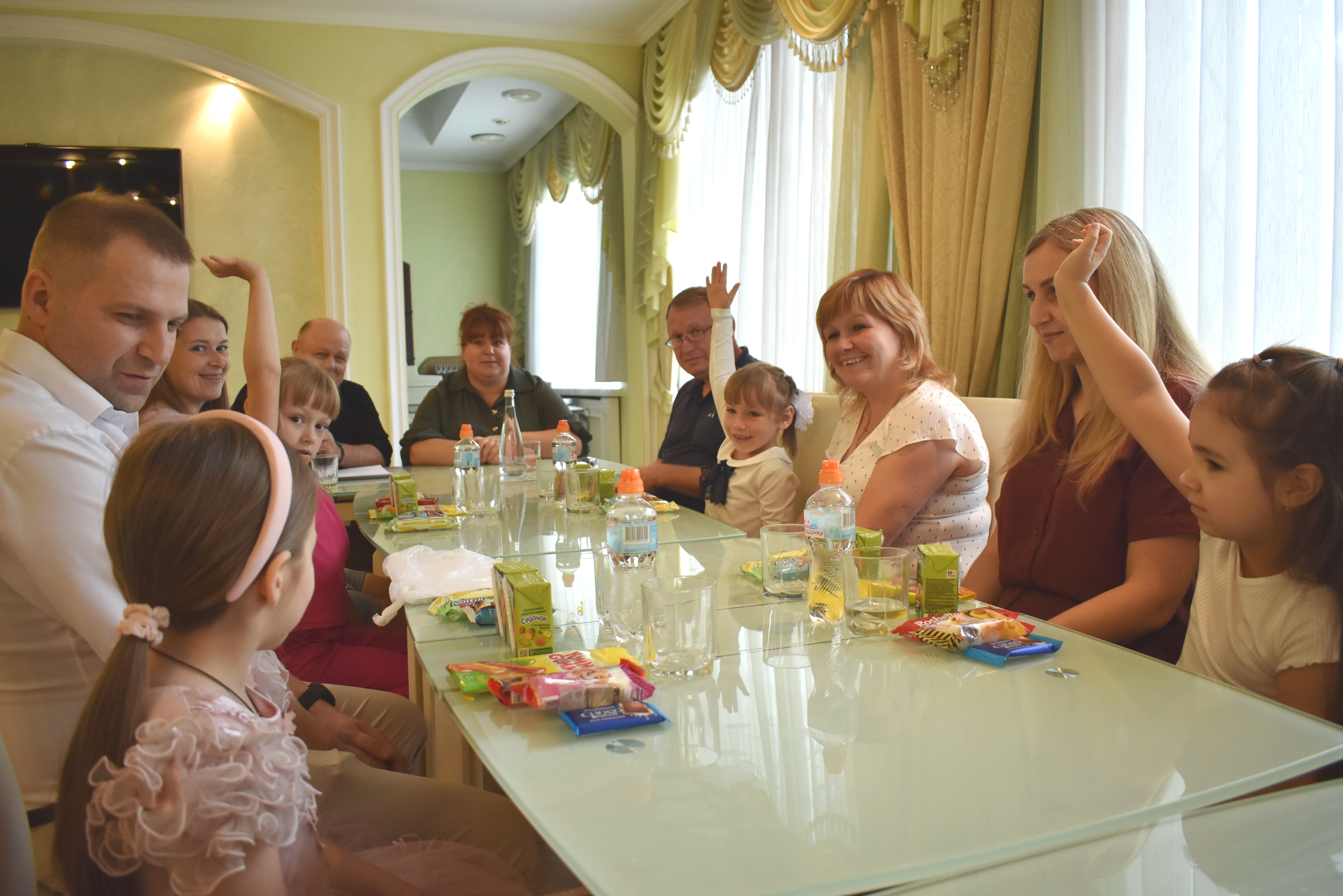 Виховуємо податкову культуру у юних чернігівців. Фото № 2/1