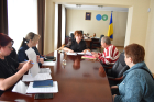 У Головному управлінні ДПС у Чернігівській області  під час зустрічі обговорили питання по земельному податку. Фото № 2/1