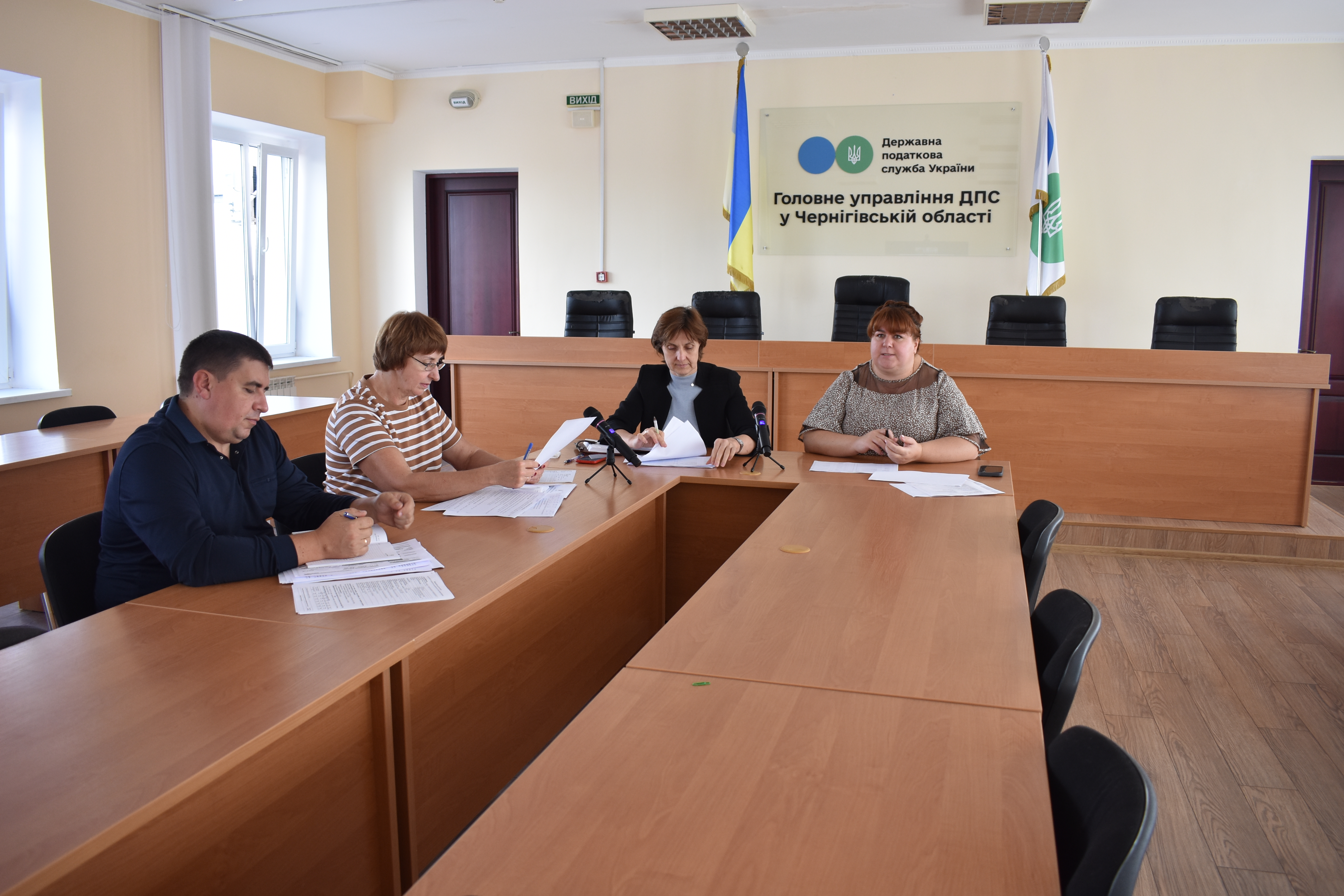 Проведено онлайн-зустріч із виробниками сільськогосподарської продукції. Фото № 2/1